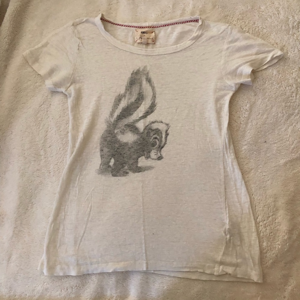 cute light weight Disney tee
